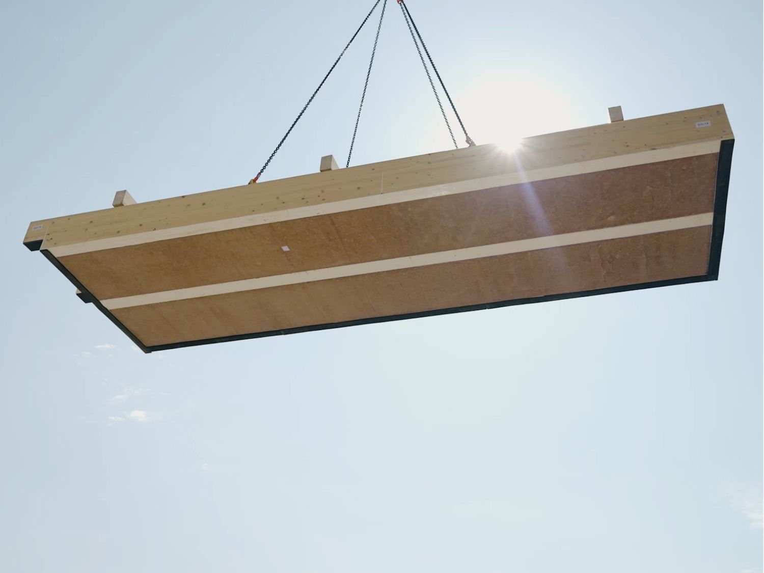 Hängende Holz-Lehm Massivdecke von Leipfinger-Bader